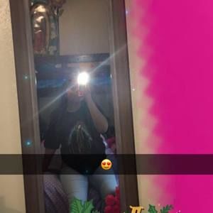 Meet your Posher, Fatima